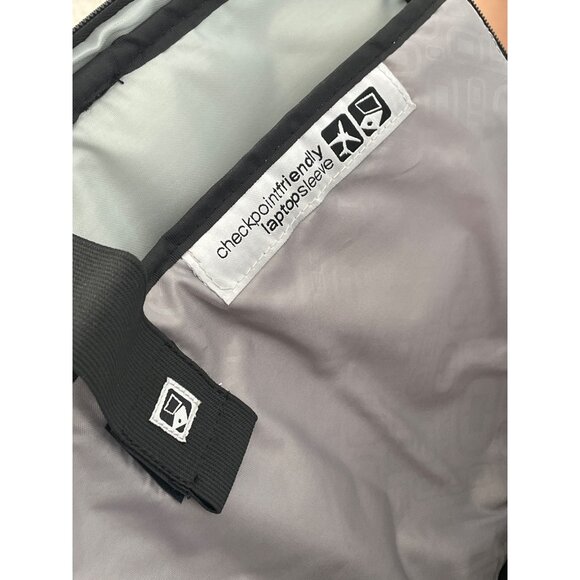 OGIO 47 Brand Checkpoint Friendly Laptop Messenger Bag Fits Up To 15" Laptops - Picture 7 of 14